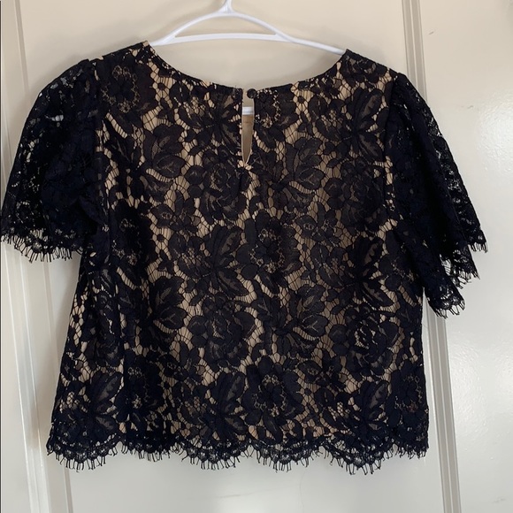 Lace dress shirt (M/L) - Picture 5 of 6